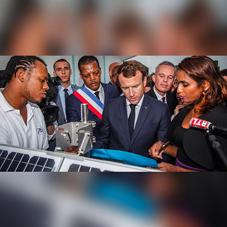 Macron-Gwadair-innauguration-capteurs-Cairpol-algues-sargasses_tbh